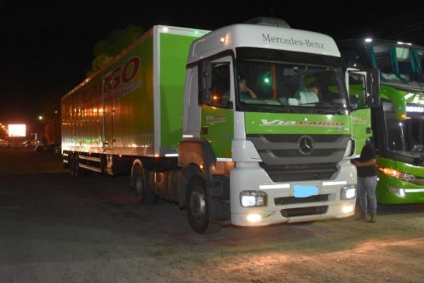 Viajaban desde Acha a Cipolletti en un semi de Vía Cargo.  