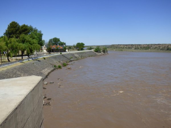 25 de Mayo: el caudal del r&iacute;o Colorado beneficia a toda la cuenca